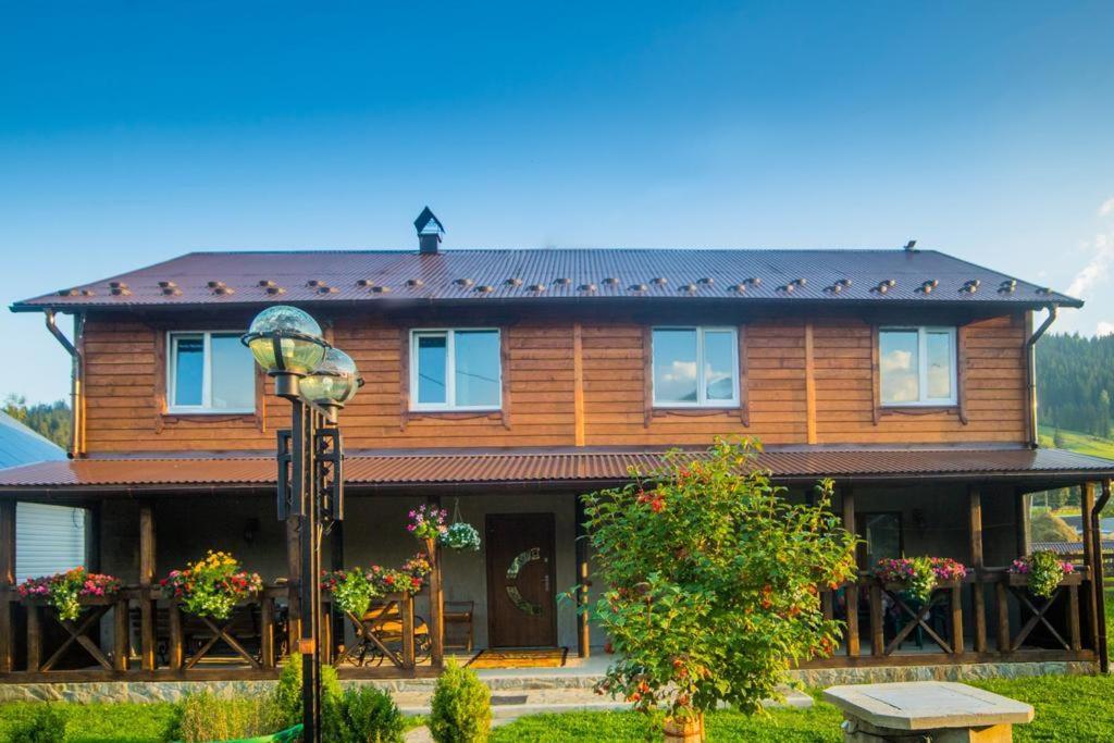 Krokus House Verkhovyna Exterior photo