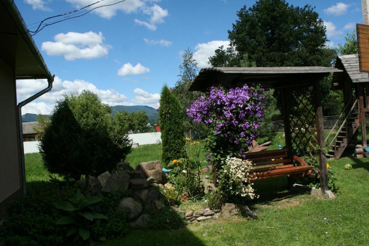 Krokus House Verkhovyna Exterior photo